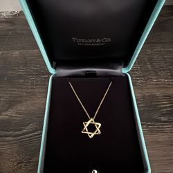 Tiffany Elsa Peretti 18k Gold Star of David Pendant (18mm) + 16inch Chain