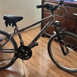 HUFFY ROCK CREEK 24 18 Speed