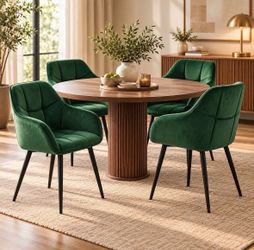 Set of 4 Green Velvet Dining Chairs with Armrests – Elegant Upholstered Accent Chairs