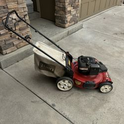 TORO RECYCLER LAWN MOWER!