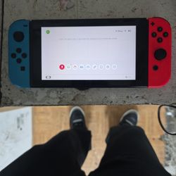 Nintendo Switch 