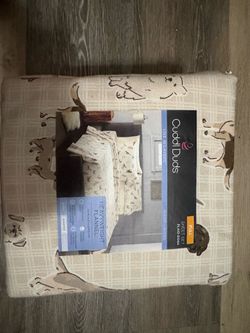 NIB $25 OBO. Cuddl Duds dog print flannel sheet set full size