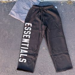 Essential Wide Leg Sweats