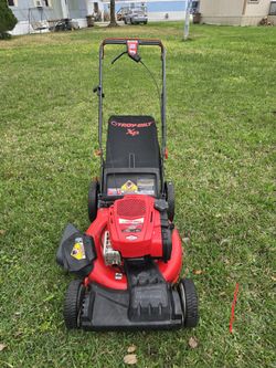 Troy-bilt 21" Self-propelled Lawn Mower 
