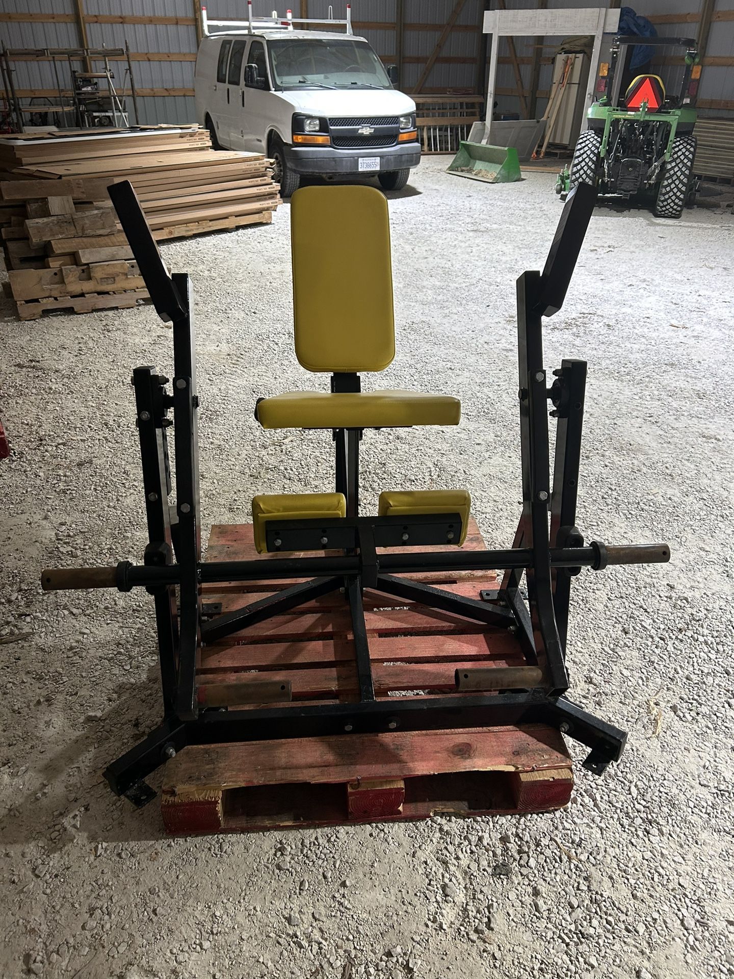 Hammer Strength Leg Extension