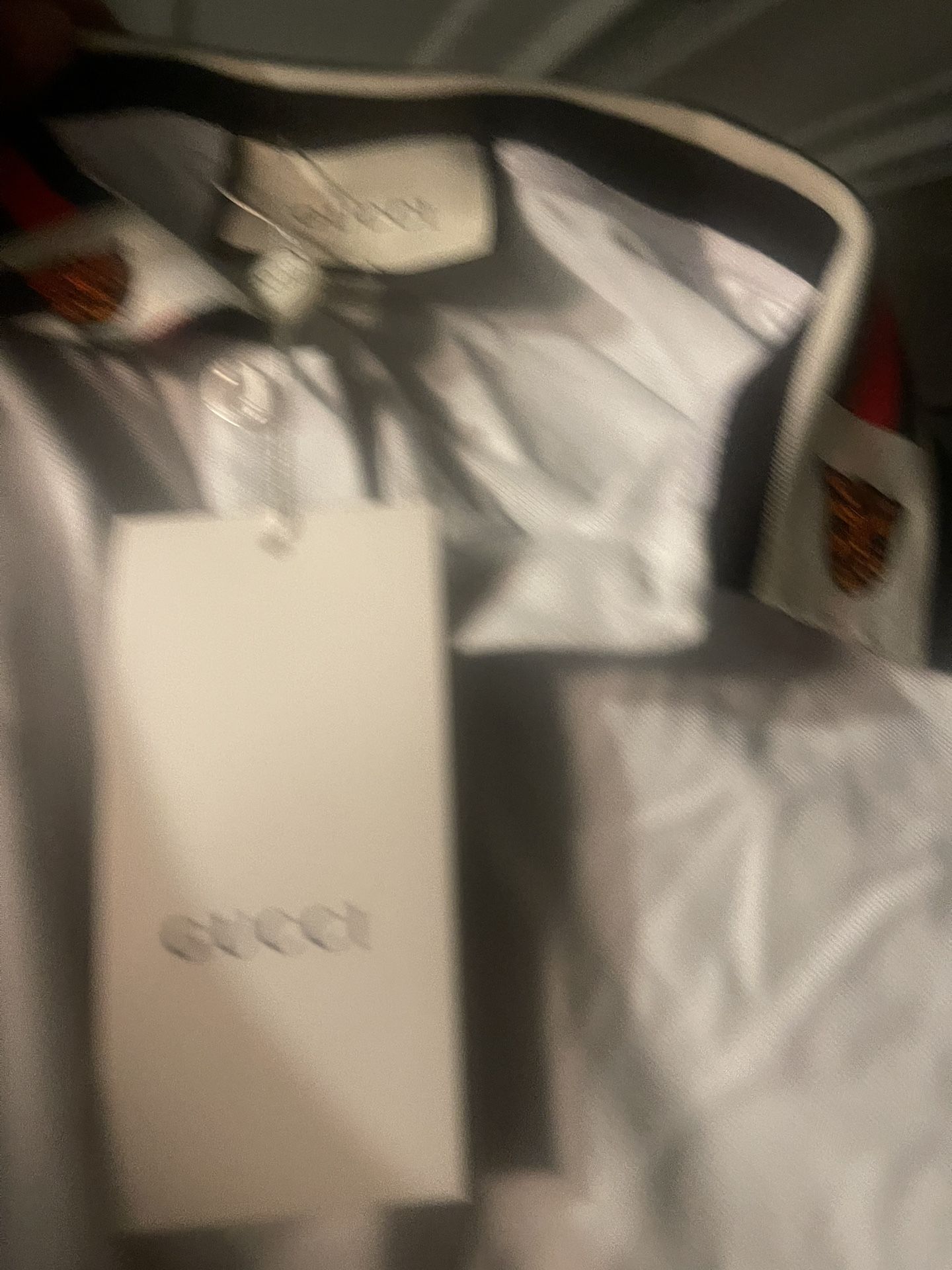 Men’s Gucci shirt
