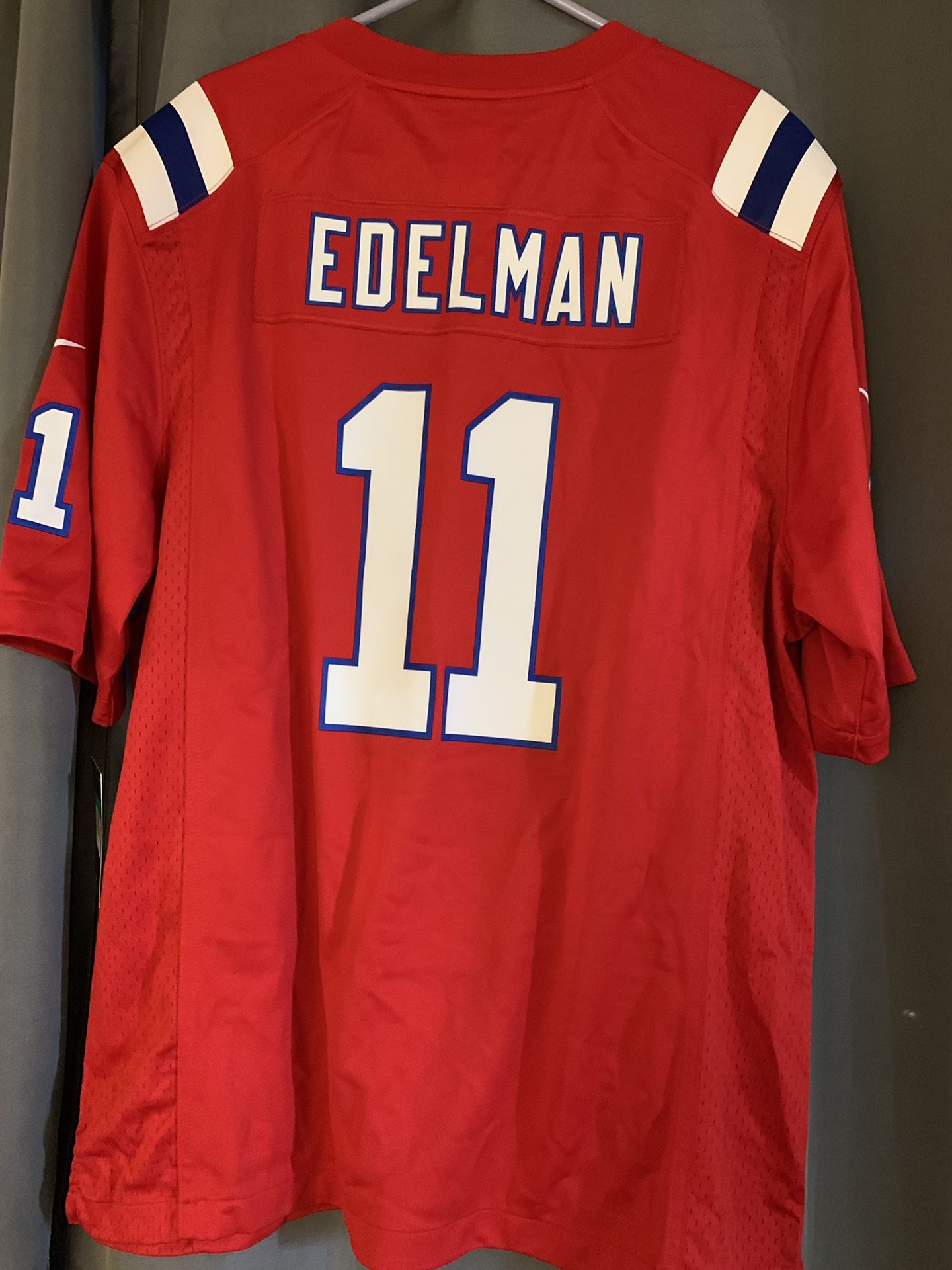 Nike Patriots Jersey (Julius Edelman 11) Brand New