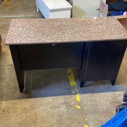 Sauder samber sale desk