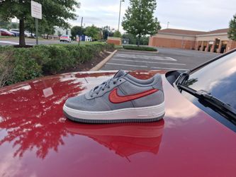Brand New And Original Kid's Nike Air Force Ones Sneakers size 6y