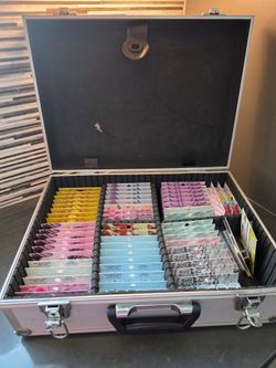 IONI LASH 60prs Bundle $ Hand-made Lashes 60 pair + 3 KISS Strip Lash Adhesive With Aloe ALL BRAND NEW Metal Carrying Case Included