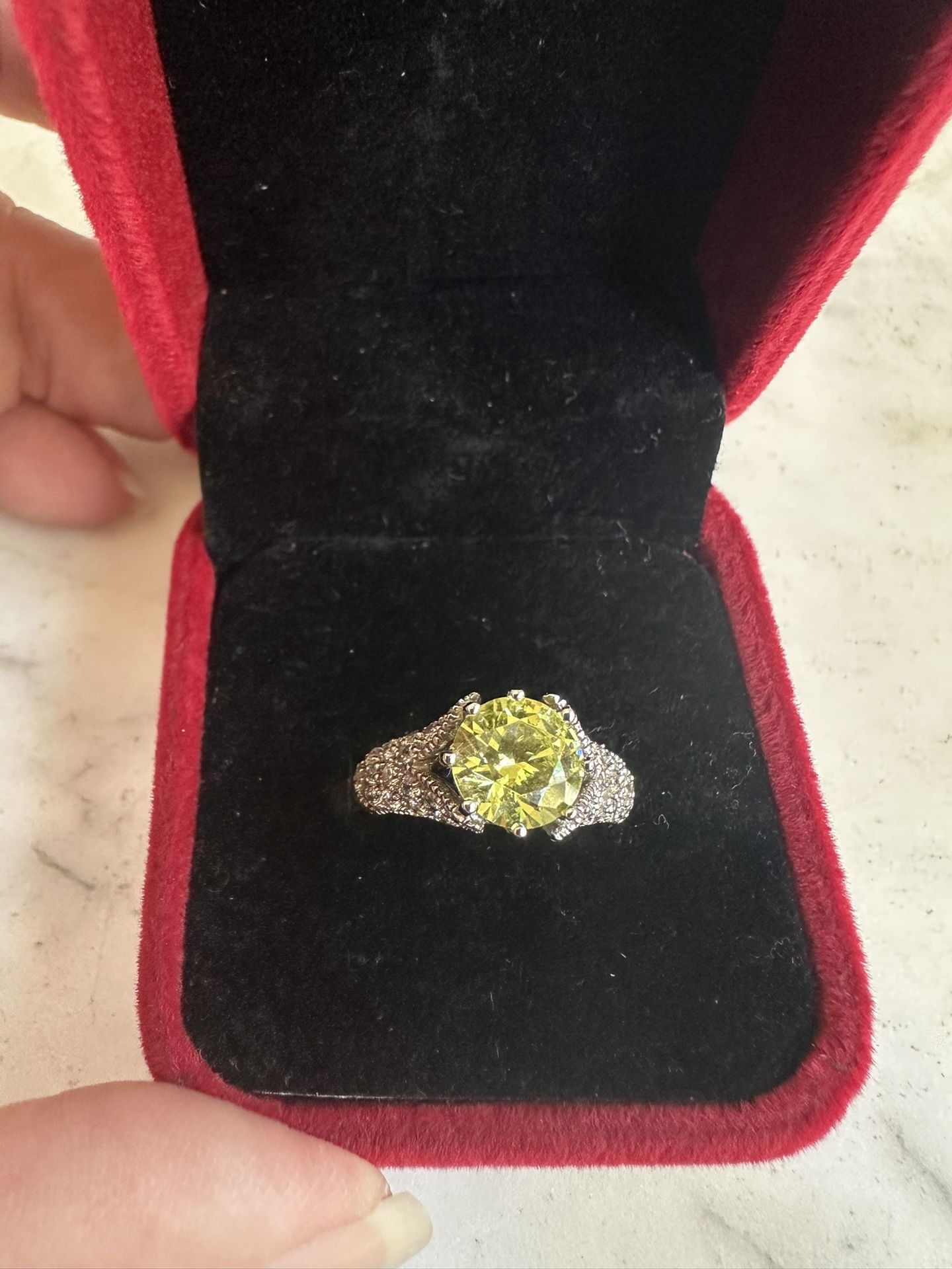 925 Sterling Silver , Designer Joseph Esposito Ring , Size 8.25 , Hallmarked , Gorgeous Setting ,