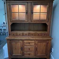 Heirlooms Rustic Oak Buffet with Hutch