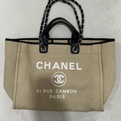 Chanel Deauville cloth handbag