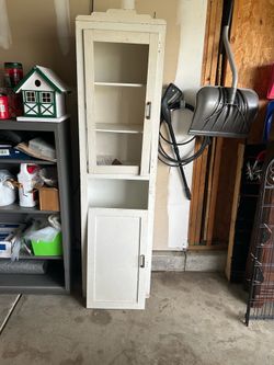 County charm cabinet