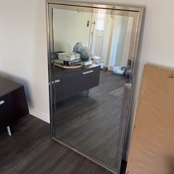 Modern mirror