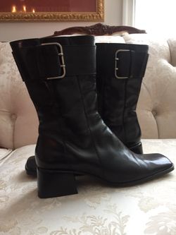 BRAND NEW NINE WEST BOOTS. Sz 6.5