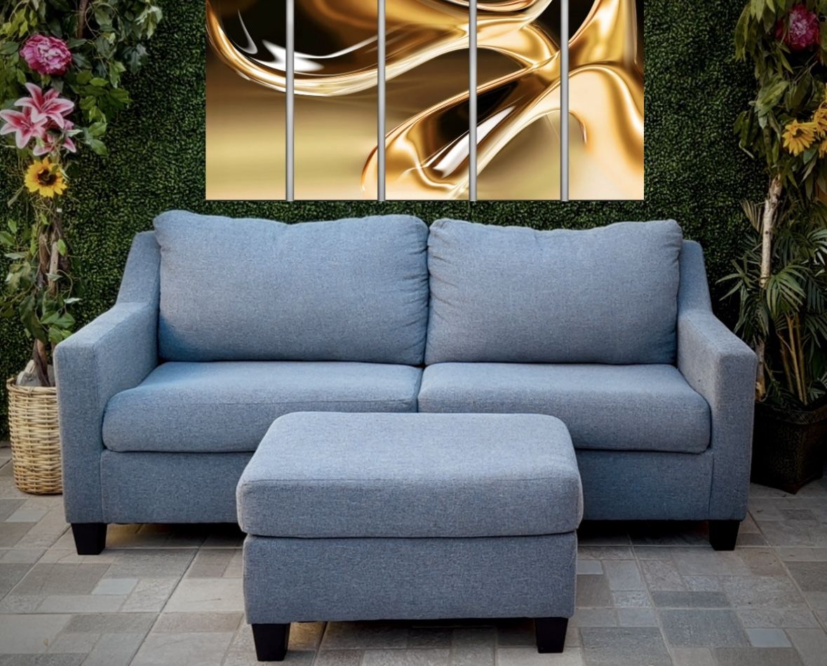 (Free Delivery 🚚) Blue Couch w/Ottoman 🛋️
