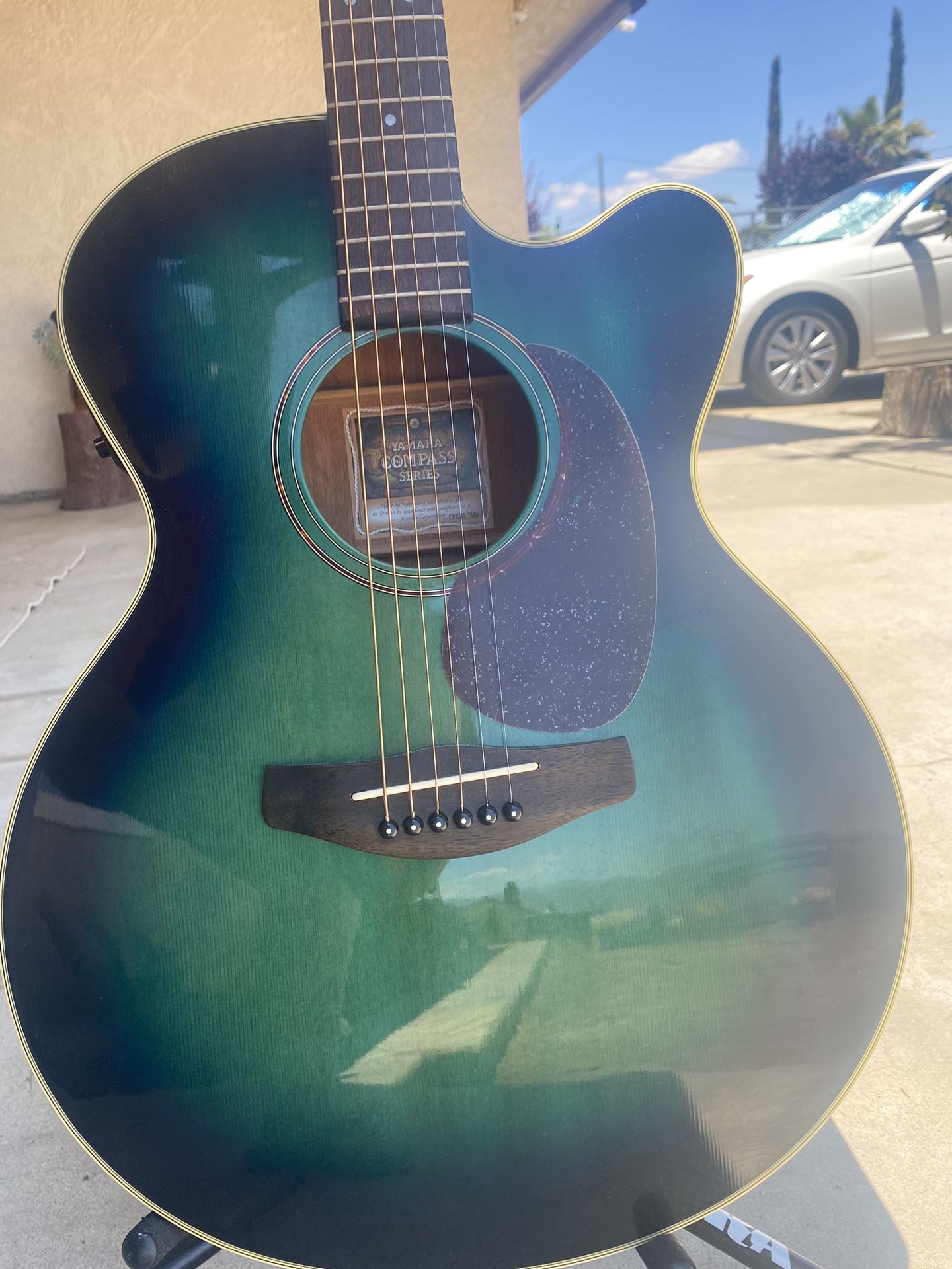 YAMAHA ACOUTIC/ELECTRIC  COMPASS SERIES   $500