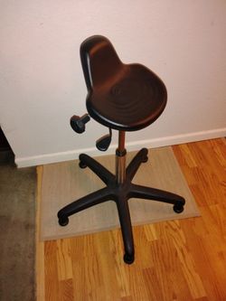 Bevco stage chair- sit-stand