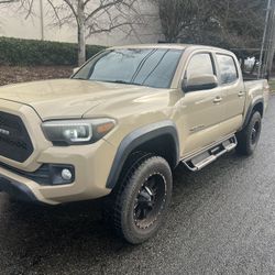 Toyota Tacoma 2017