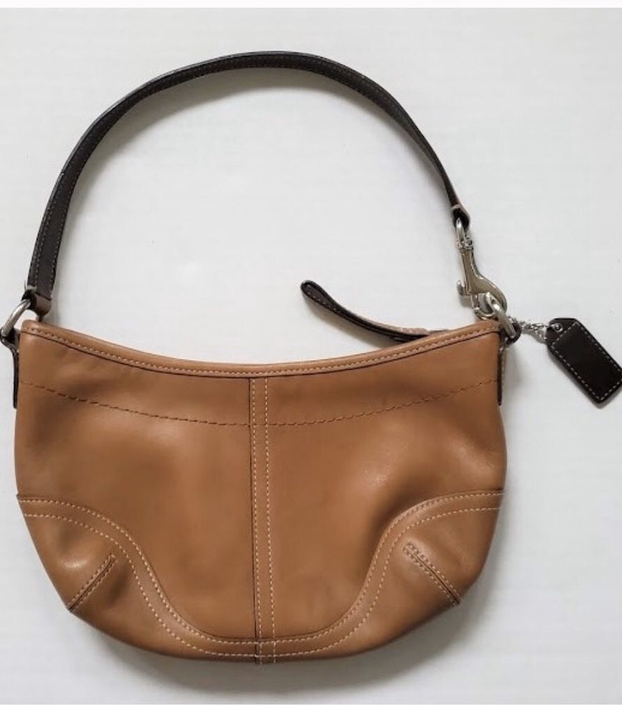 Coach - Soho Hobo caramel Brown Leather Purse