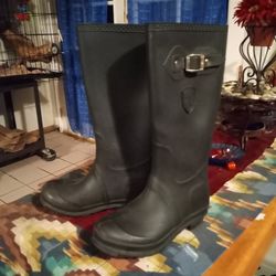 Woman's Rain Boots