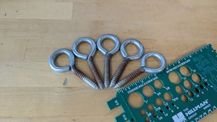 5 Lag Ring Eyes.