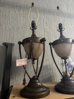 Lamps and Comforter set