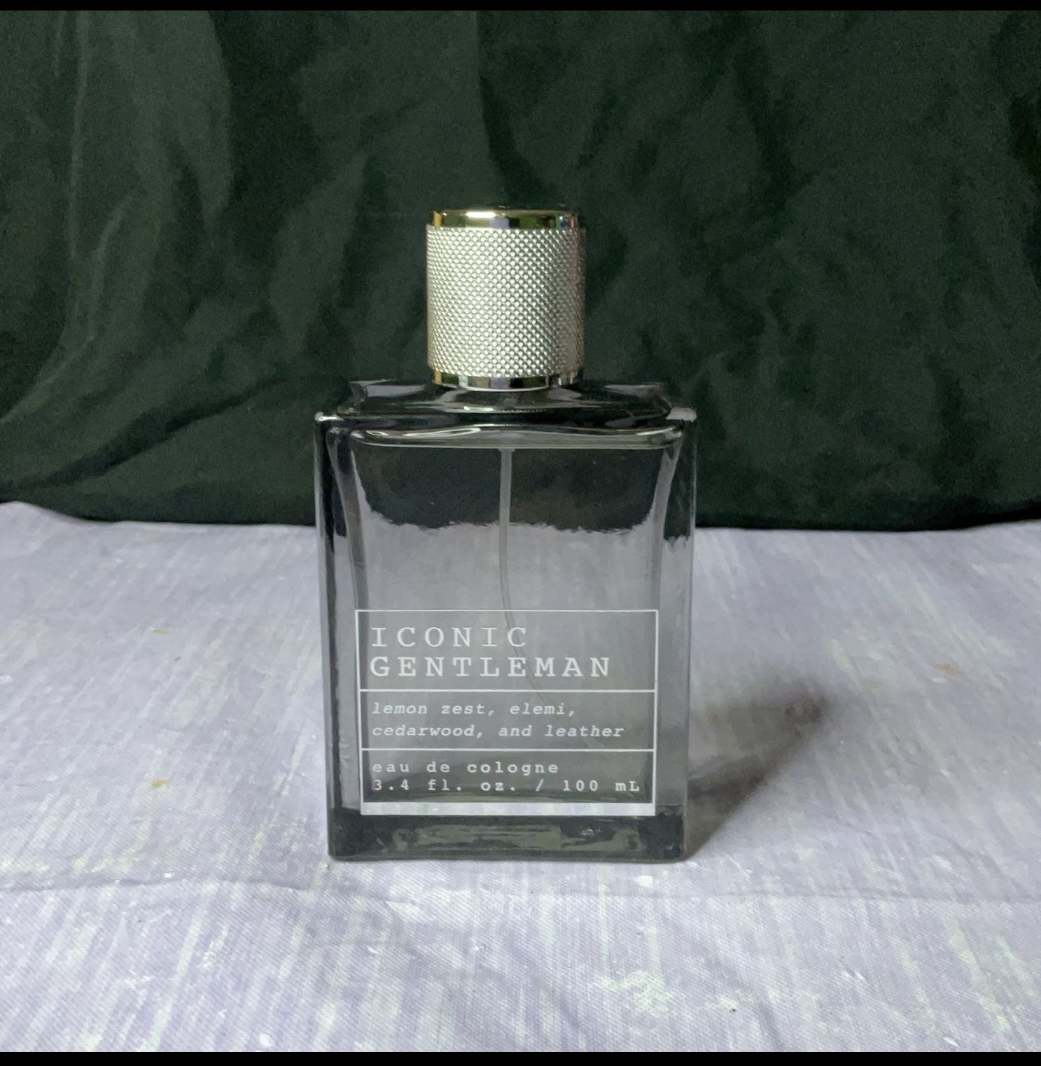 Iconic gentleman online cologne