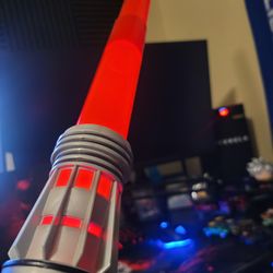 Hasbro Star Wars Darth Maul Double-Bladed Lightsaber