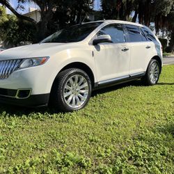 2013 Lincoln MKX FWD