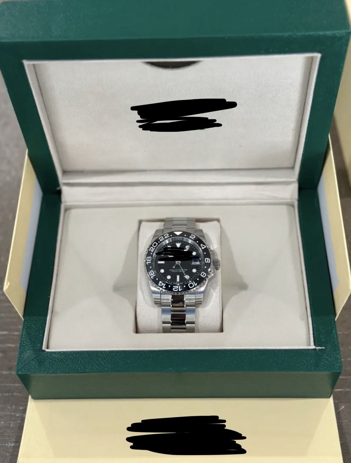Men’s Black And Silver Luxury Watch