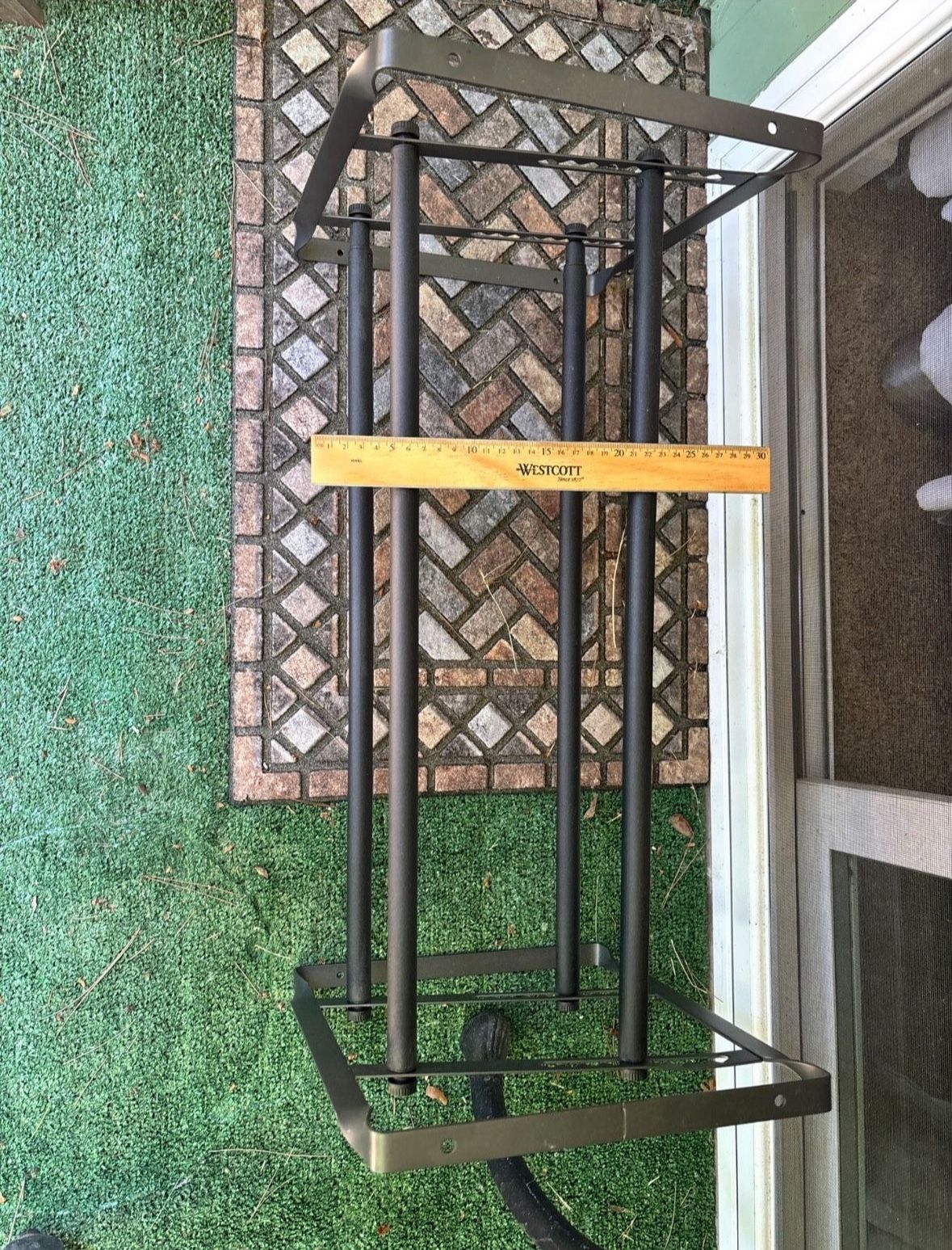SHOE RACK