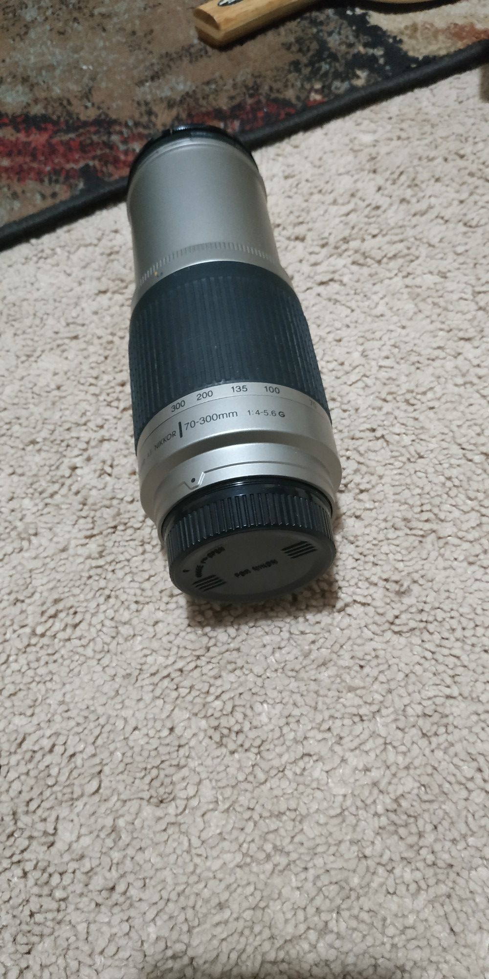 Nikon AF Nikkor 70-300mm 1:4-5.6G Lens