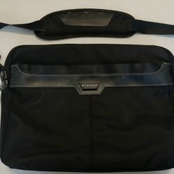 Everki Laptop Carrying Case • Fits up to 17.3" - Plush Interior