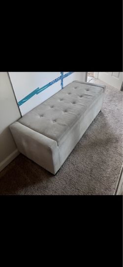 Large Tufted Storage Ottoman / Bench – Light Gray