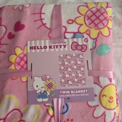 Hello Kitty Blanket 