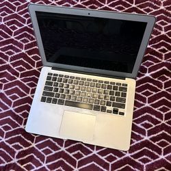 2015 MacBook Air 13”  A1466 Intel Core i5 5250U 1.6GHz 4GB RAM 128SSD for parts 