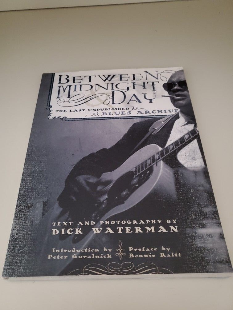 'Between Night & Day-The Last Unpublished Blues Archive
