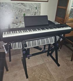Roland FP-30X full-scale  keyboard piano