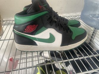 Jordan 1 Pine Green Size 12