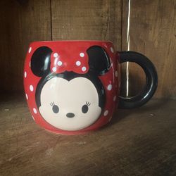 Disney Minnie Mouse Tsum Tsum Coffee Mug – Red Polka Dot
