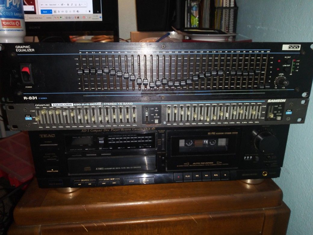 SAMSON Vintage Grapic Equalizer E30 Classic 2/3 Octave Design 2 channel