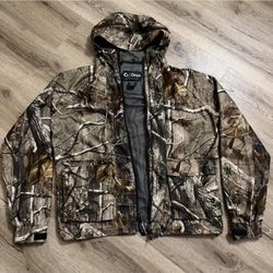 Realtree camo jacket with hood