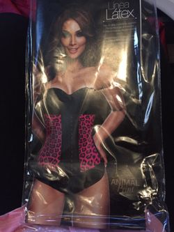 Ann Chery Waist trainer