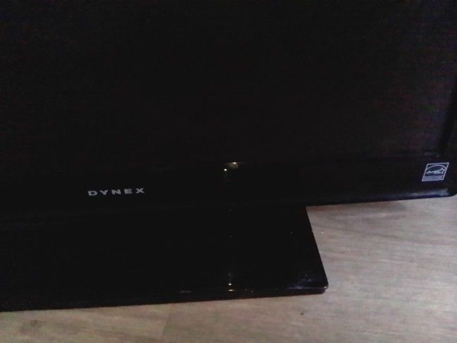 Dynex  26" Flat Screen Tv 