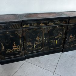 Oriental drawer/shelves unit 72in x 19in x 33.5in (250$)