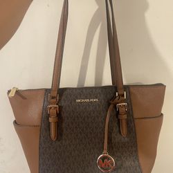 MICHAEL Michael Kors Charlotte Large Logo and Leather Top Zip Tote