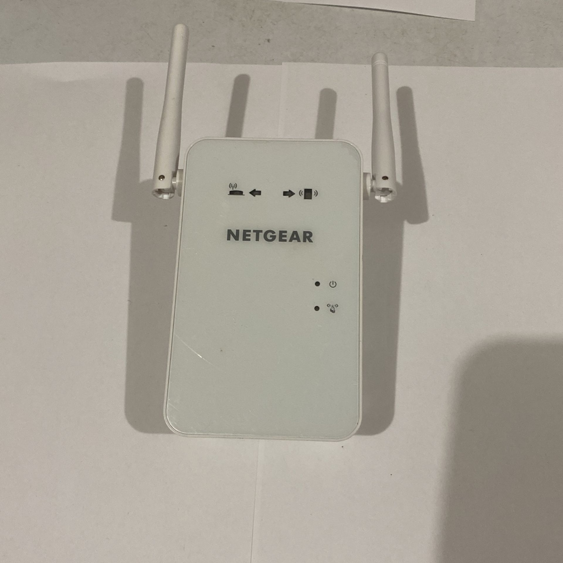 NETGEAR EX6100 Dualband WiFi Mesh Range Extender Access Point - Tested