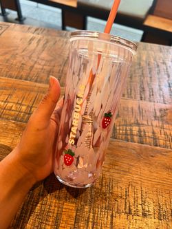 Starbucks Strawberry Glass cup *sold out*